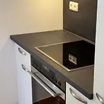 Yellow House - 1 דירה שטייר